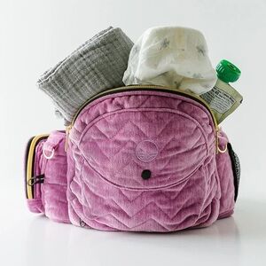 Tushbaby hip carrier in orchid